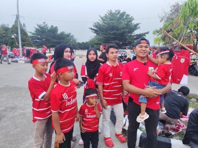 Timnas Indonesia Hadapi Kamboja di Piala AFF 2026, Suporter Padati Stadion Pakansari